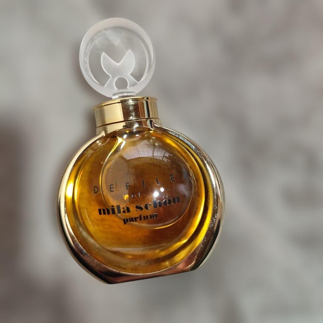 メナード デフィレ ディ ミラショーン パルファム 30ml