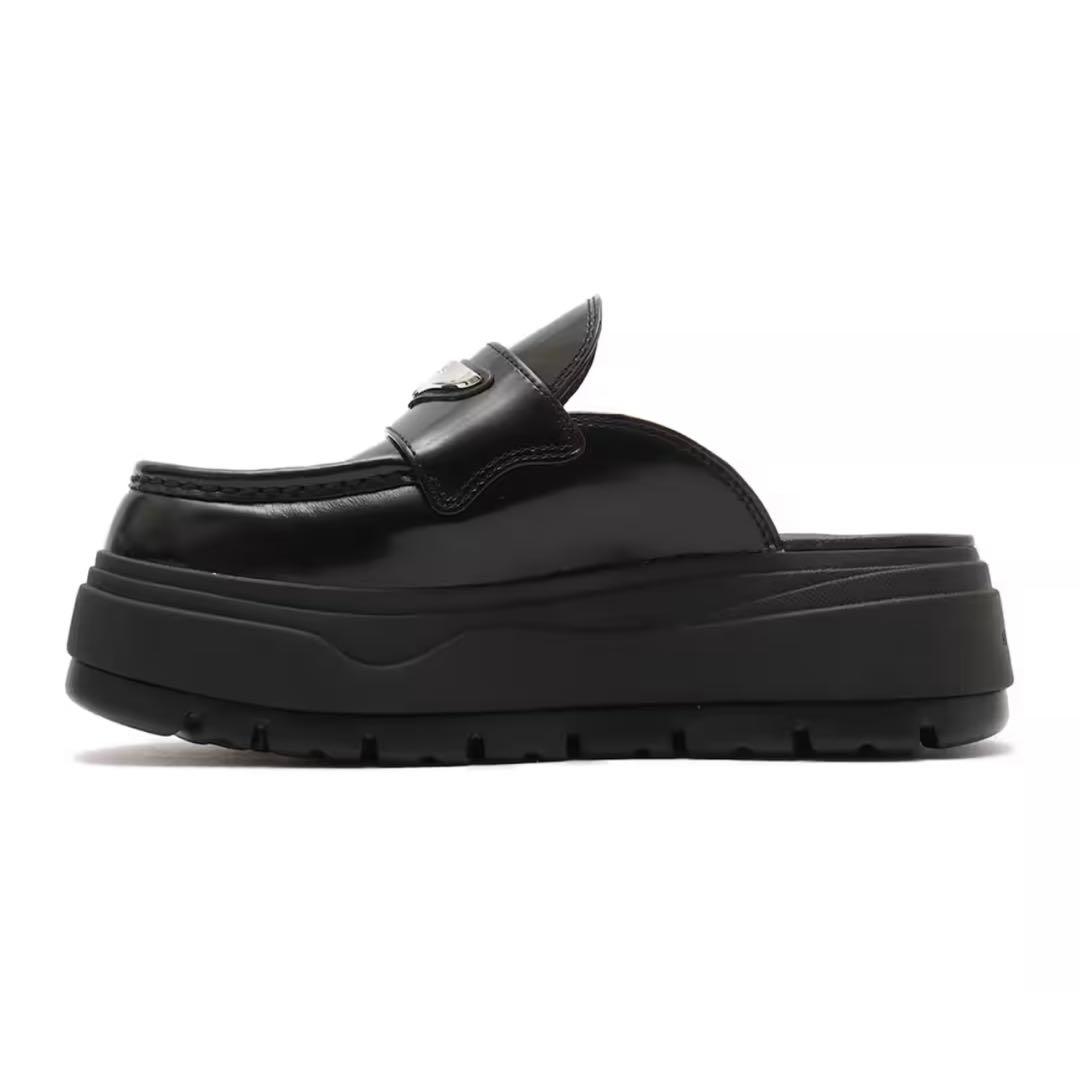 美品　ジョーダンブランドAIR JORDAN MULE ブラック24