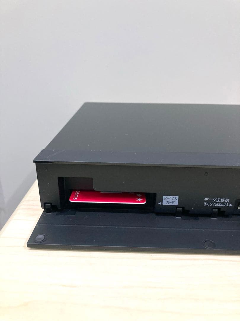 めっちゃ綺麗　シャープ　AQUOS ブルーレイ　　BD-NW 520