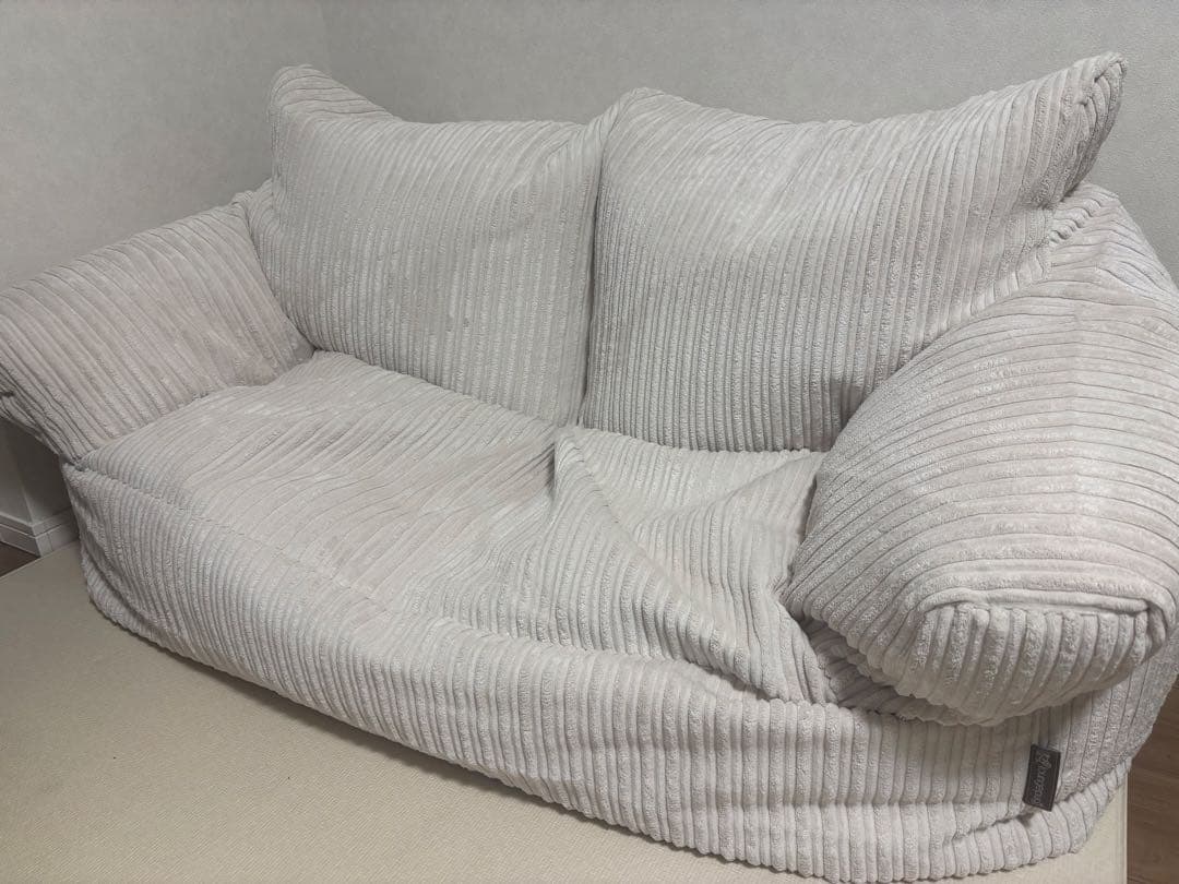 【きなこ】loungepug 2人掛けアルバートソファビーズクッション