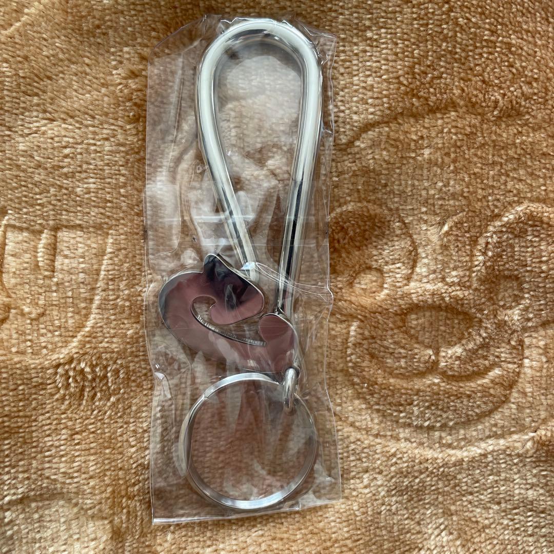 GOOD ENOUGH フック型キーホルダー