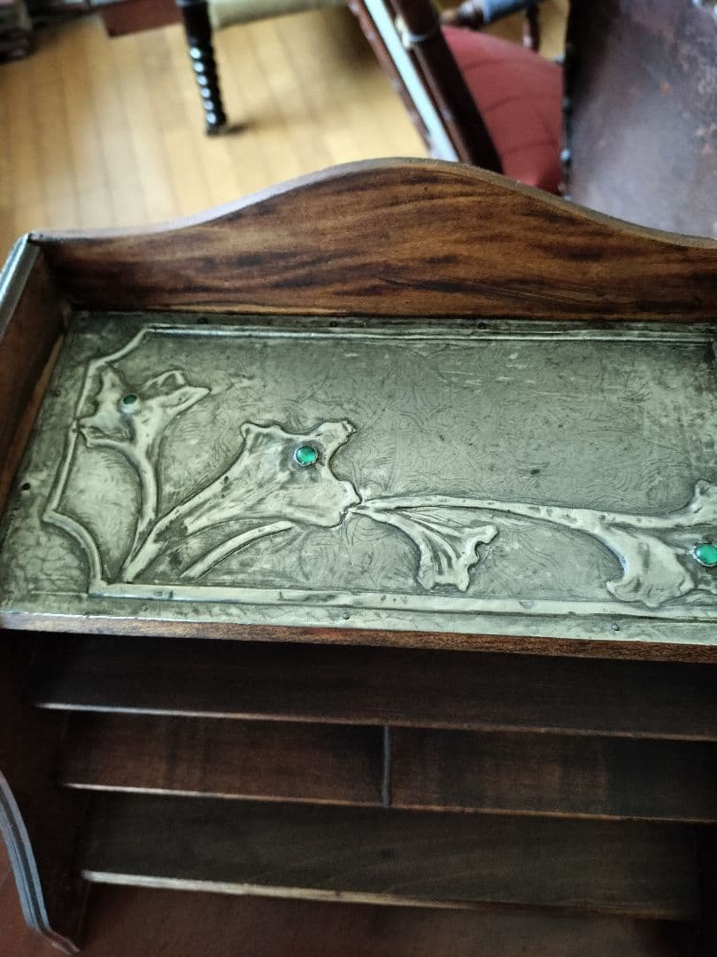 フランスアールヌーボの小棚アンティーク