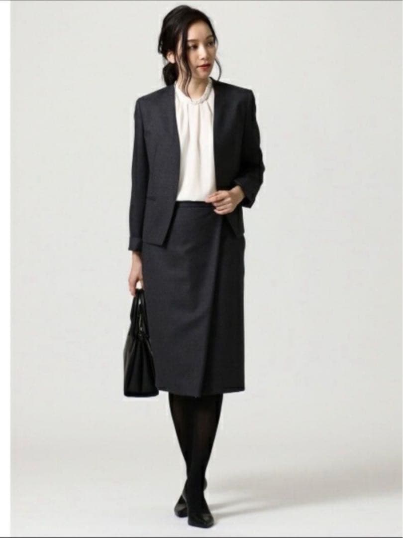 23区　サイズ40スカート（新品）　スーツセットアップの2点（上36下38）