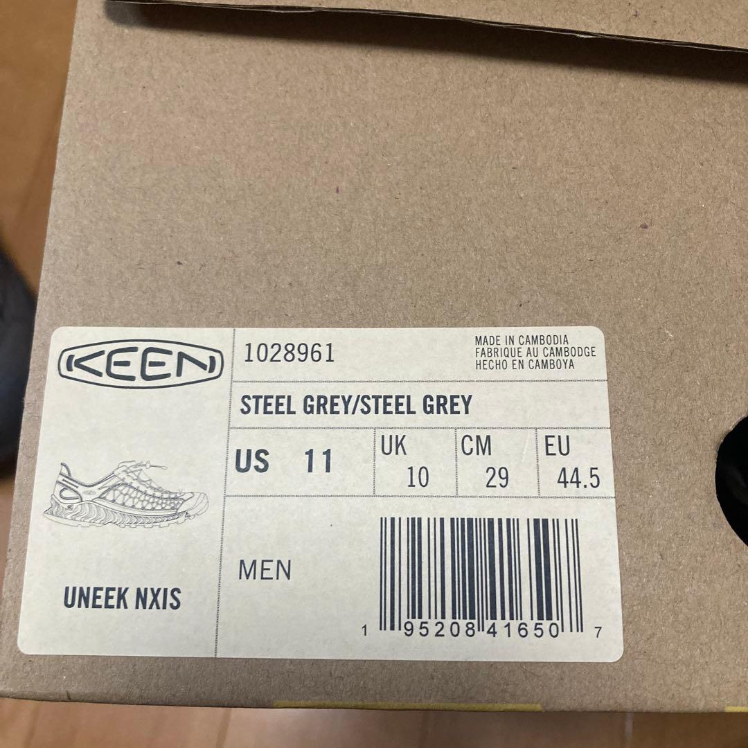 Yoshi KEEN UNEEK NXIS サンダル 29cm 試着のみ