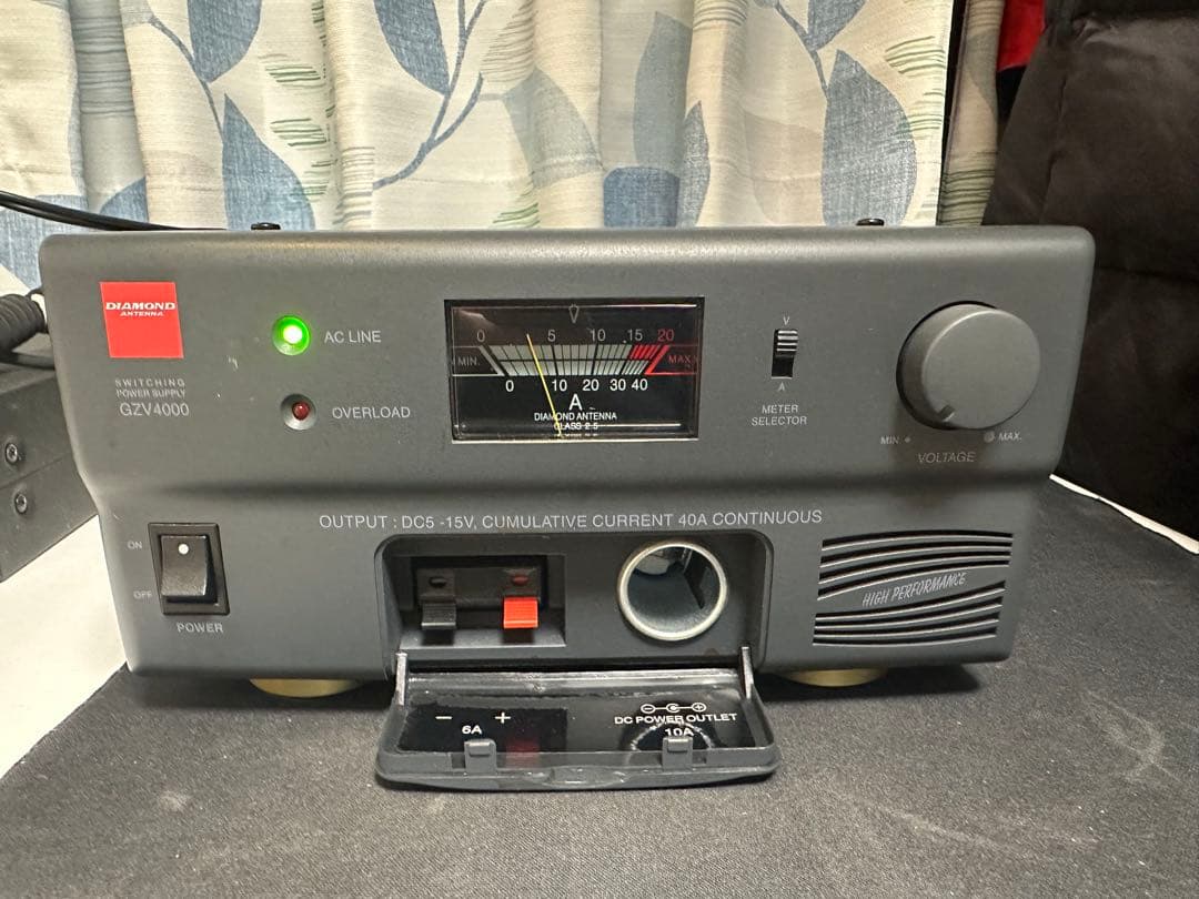 GZV4000 直流安定化電源　ダイアモンド