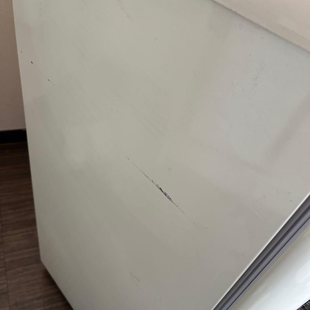 送料込み　レトロ冷凍庫