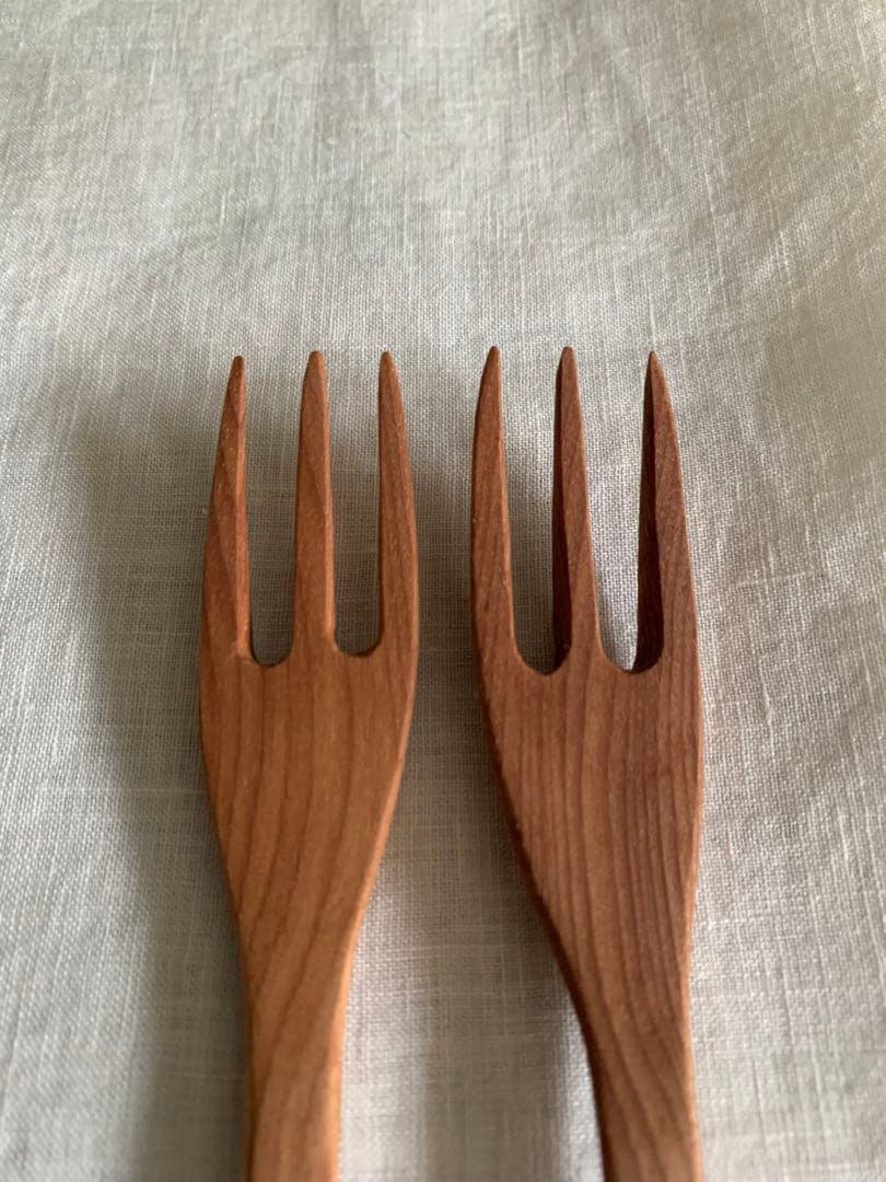 【三谷龍二】　パスタフォーク2本・10cmオリジナルハンカチ