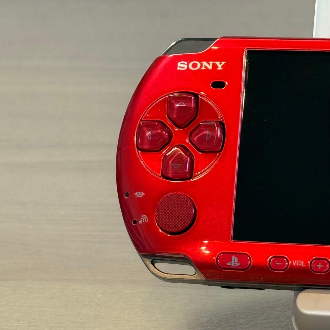 7-150【美品】PSP-3000 ラディアントレッド