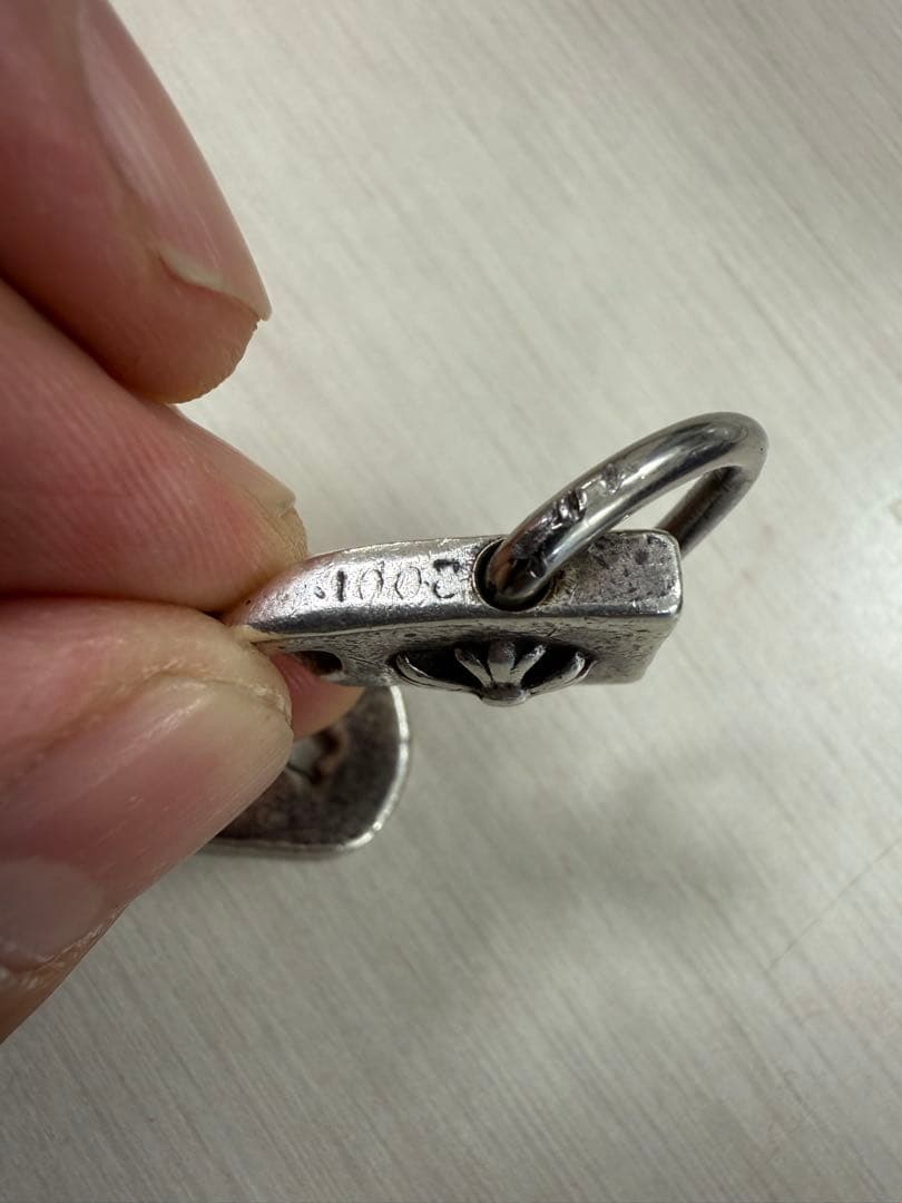 クロスデザイン キーホルダー　ベルトループ 2点セット