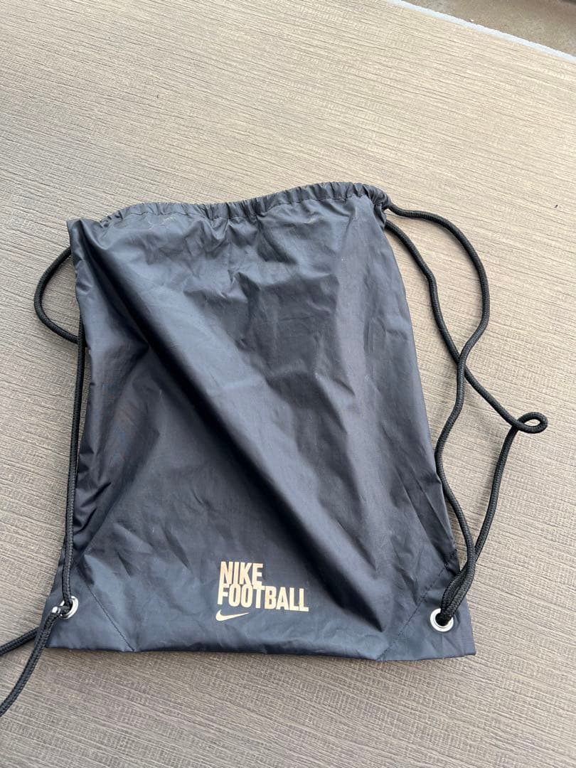 ナイキ ハイパーヴェノム ファントム PREM HG-E(ゴールド×イエロー)