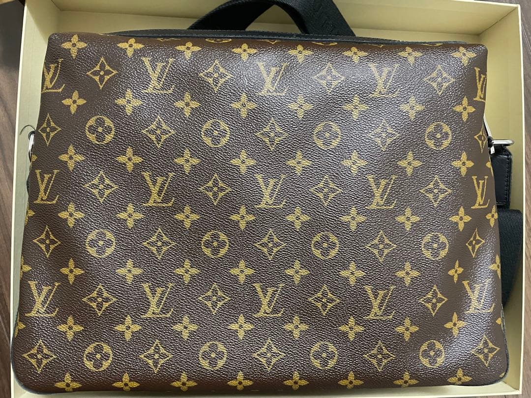 LOUIS VUITTON モノグラムトーレス マカサーM40387 【中古】