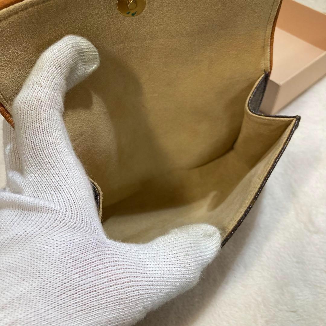 美品　ルイヴィトン　ポーチ　ショルダーバッグ