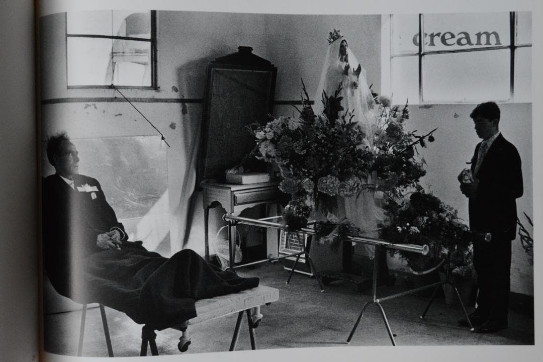 【Josef Koudelka:Exils 】サイン入　１９８８年