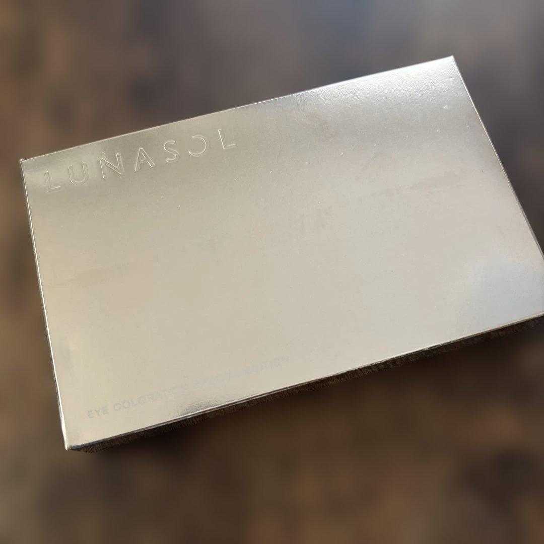 新品★LUNASOL　アイカラーレーション　スペシャルエディション　EX04