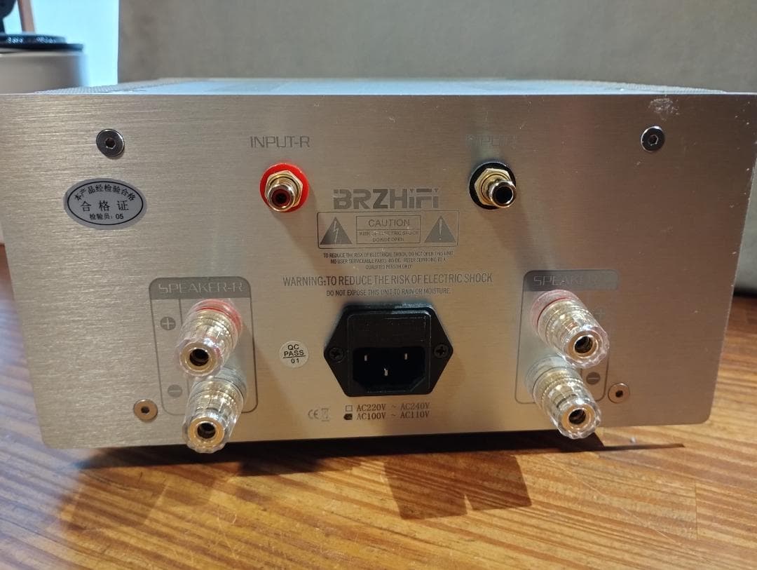 MOS FET 純A級 パワーアンプ （ジャンク扱い）