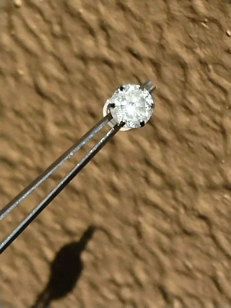 hiro 1カラットダイヤモンドピアス 片耳用