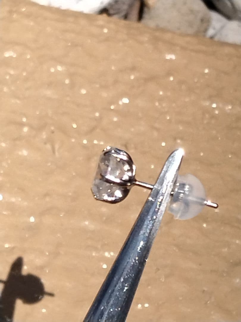 hiro 1カラットダイヤモンドピアス 片耳用