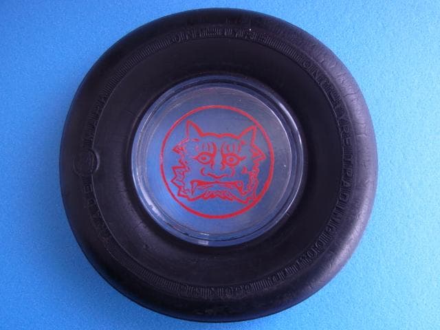 鬼タイヤ　ガラス灰皿　日米商店　鬼号　戦前　大正　昭和レトロ　ホーロー看板