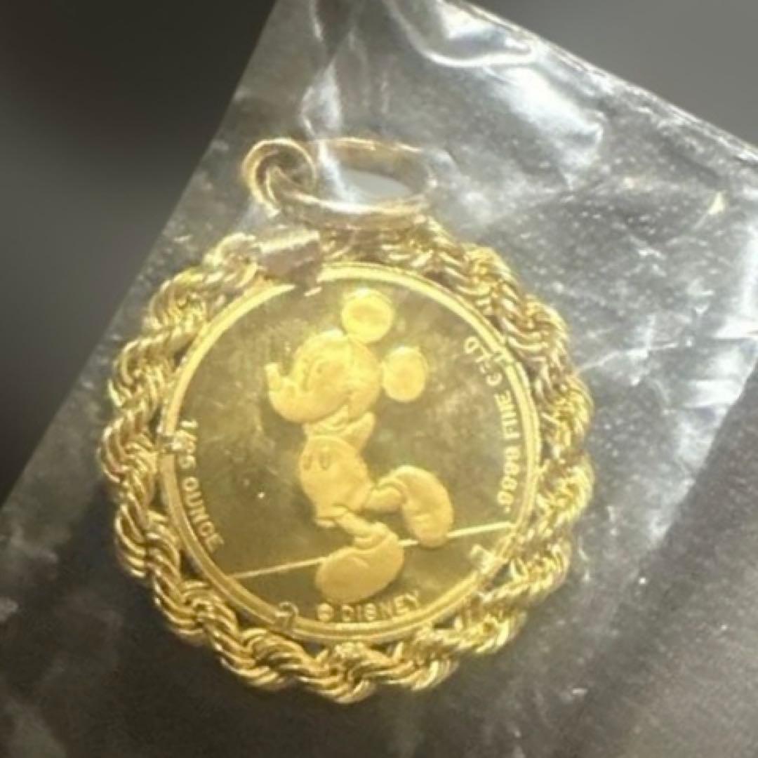 ディズニー ミッキー ゴールドペンダントトップ