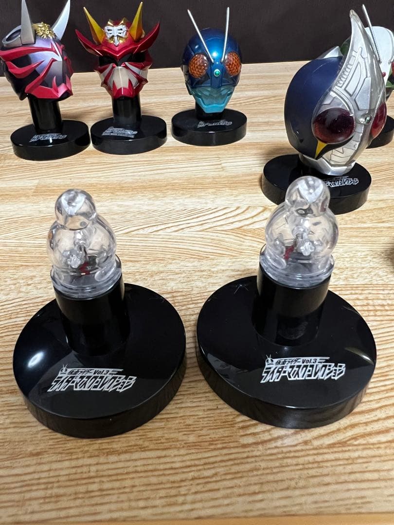 仮面ライダーマスクコレクション 24個まとめ 発光2点