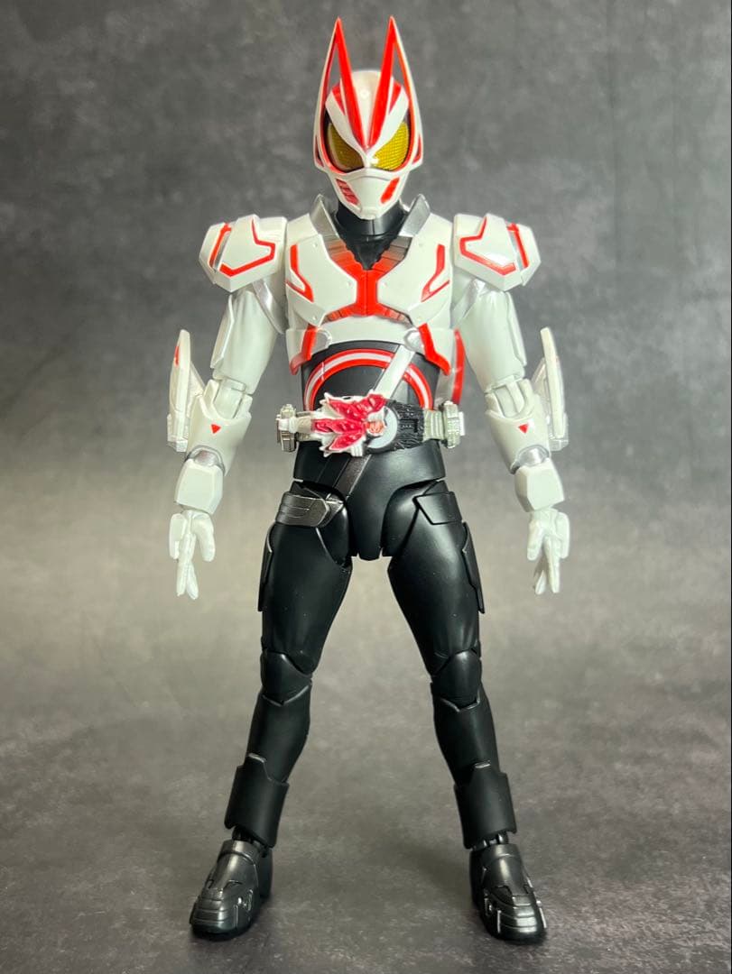 S.H.Figuarts仮面ライダーギーツブーストマークIII開封品