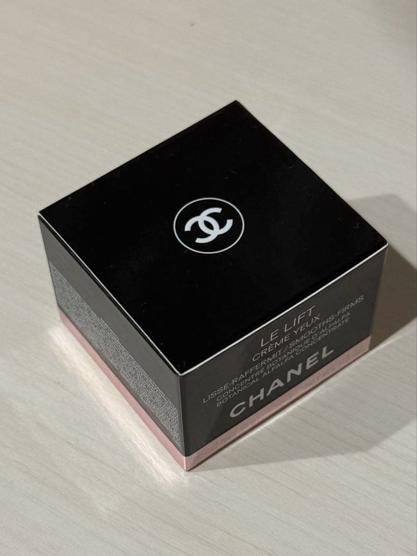 CHANEL ルリフト　アイクリーム
