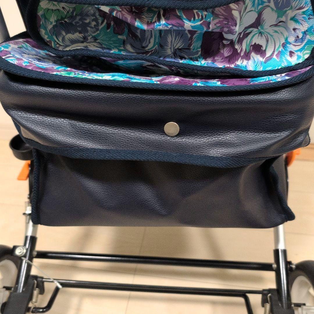 幸和製作所　ウォーキングステッキキャスター(杖立て付) 300