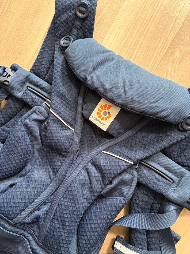 【エルゴ Ergobaby】オムニブリーズ ミッドナイトブルー 紺色