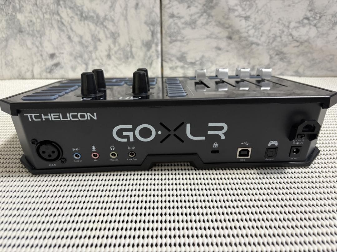 【極美品】 TC HELICON GO XLR