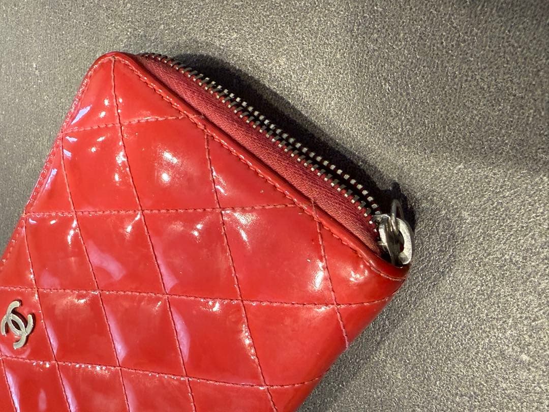 CHANEL レッド キルティング 長財布