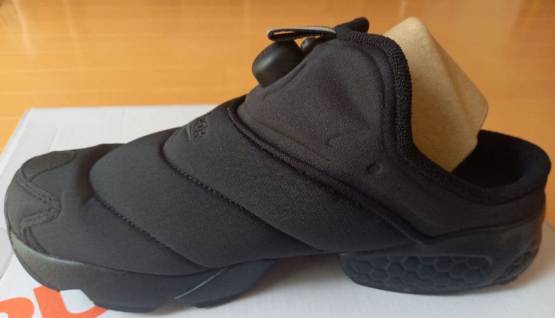 ぶり☆Reebok INSTAPUMP FURY MULE