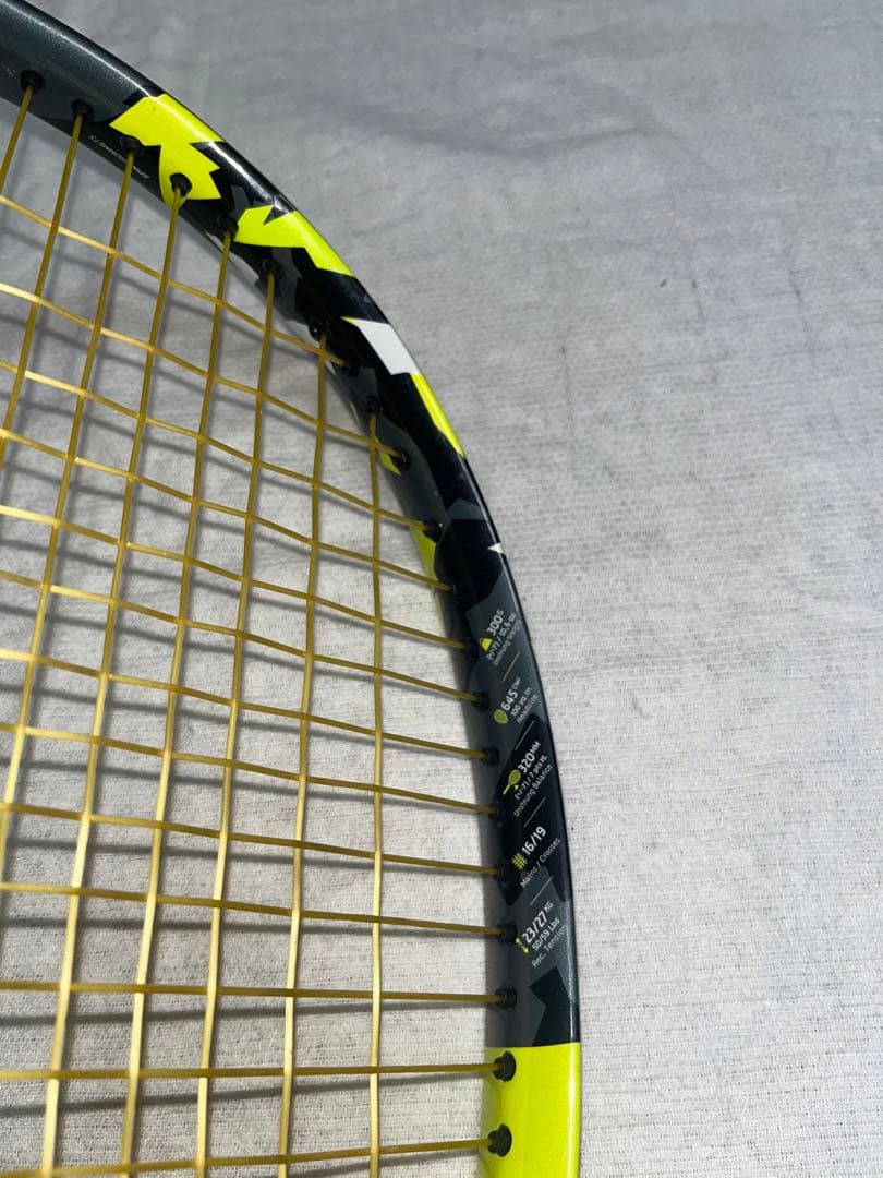 Babolat Pure テニスラケット