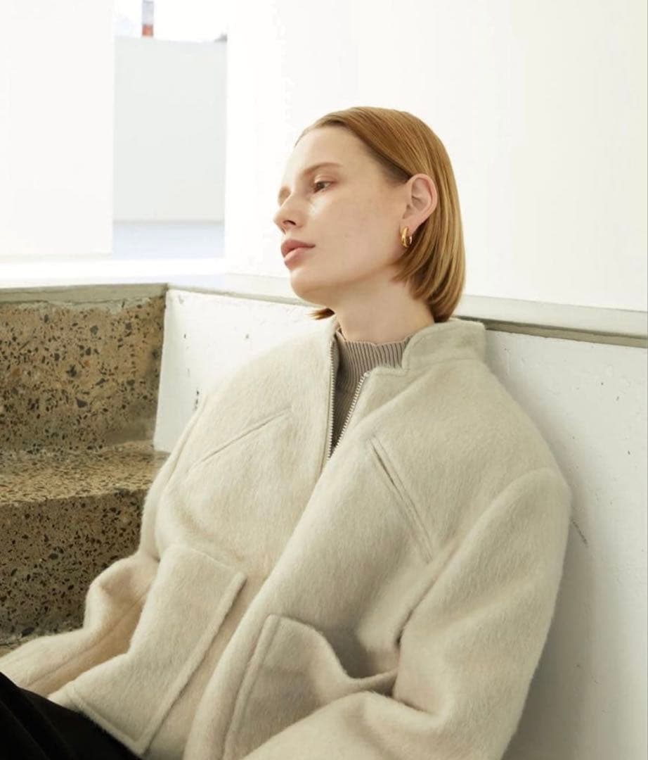 ジャケット・アウター la peau de gem shaggy zip blouson beige