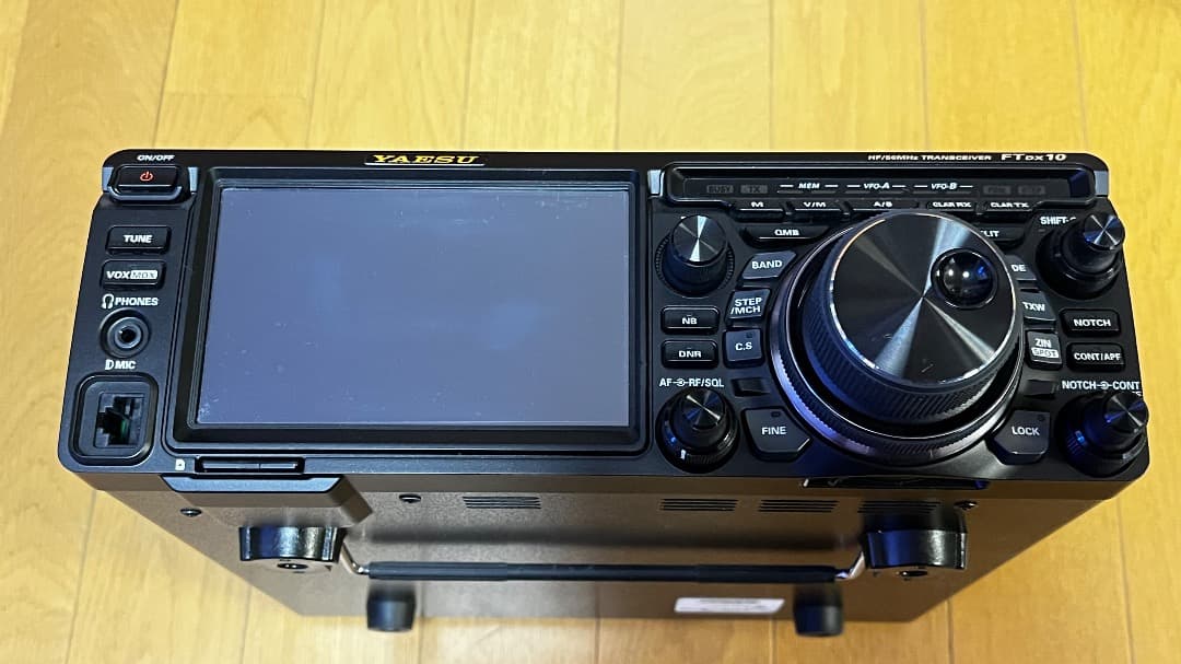 YAESU FTDX10 M HF/50MHz トランシーバー　50W