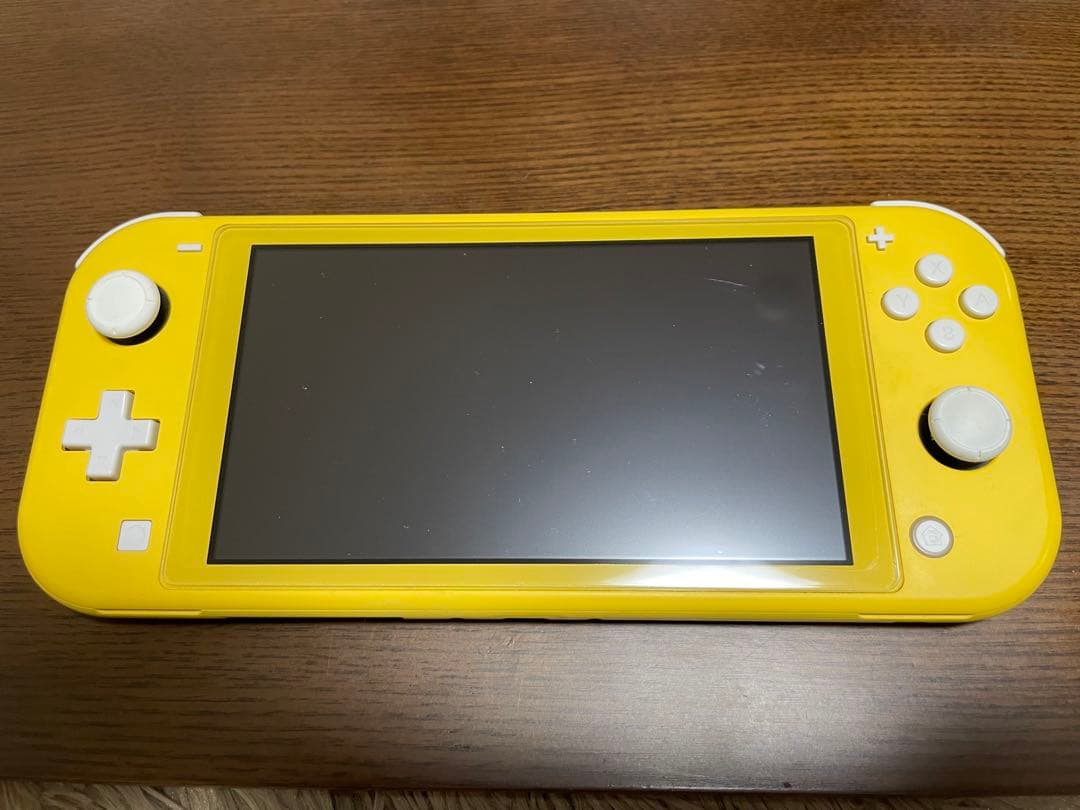 Nintendo Switch Lite イエロー（箱あり・ケースおまけ）