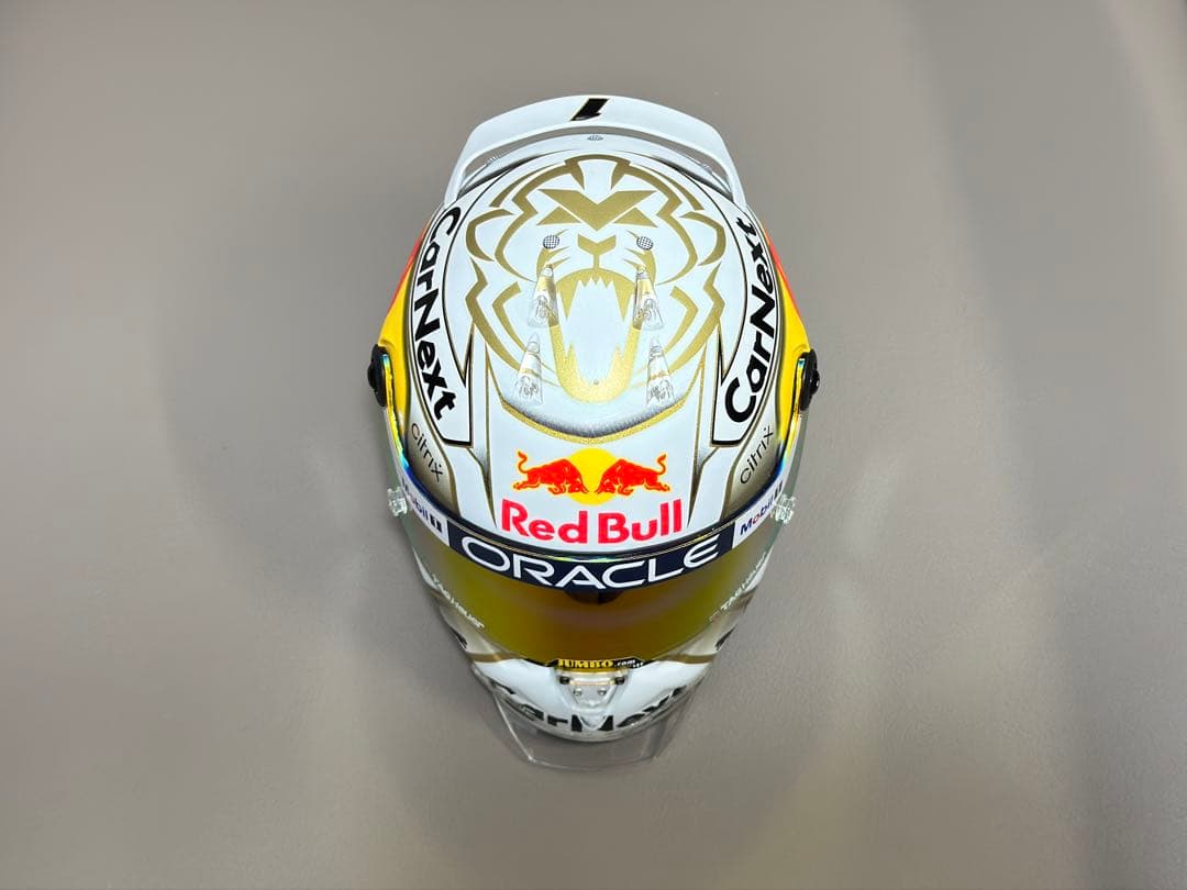 マックス フェルスタッペン 2022シーズン ヘルメット 1/2スケール