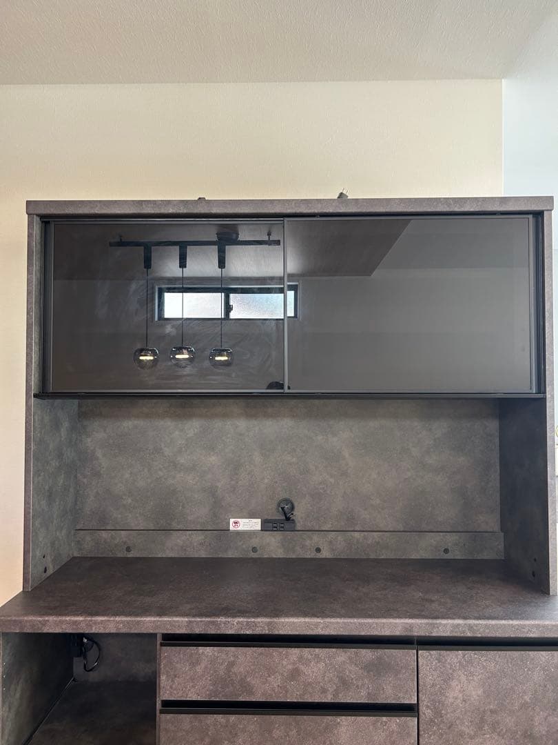 パモウナ Pamouna 食器棚 カップボードEMA-1400R セラミカネロ