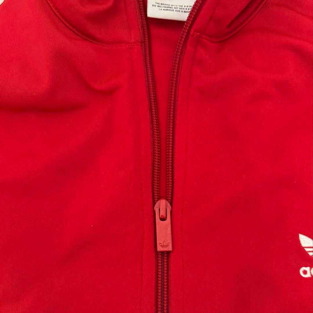 adidas トラックジャケット レッド