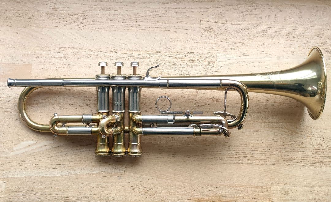 1944 Buescher \"The 400\" TrueTone トランペット