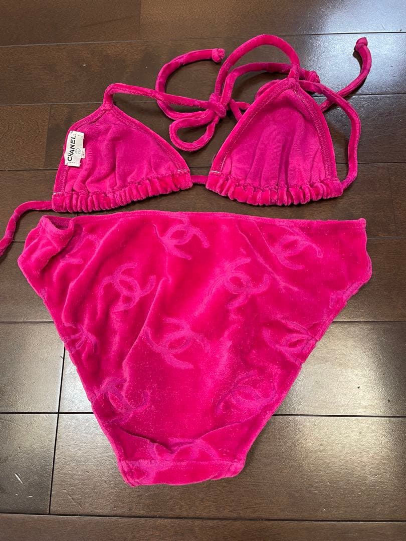 CHANEL ローズ セパレート水着 40 三角ビキニ　赤