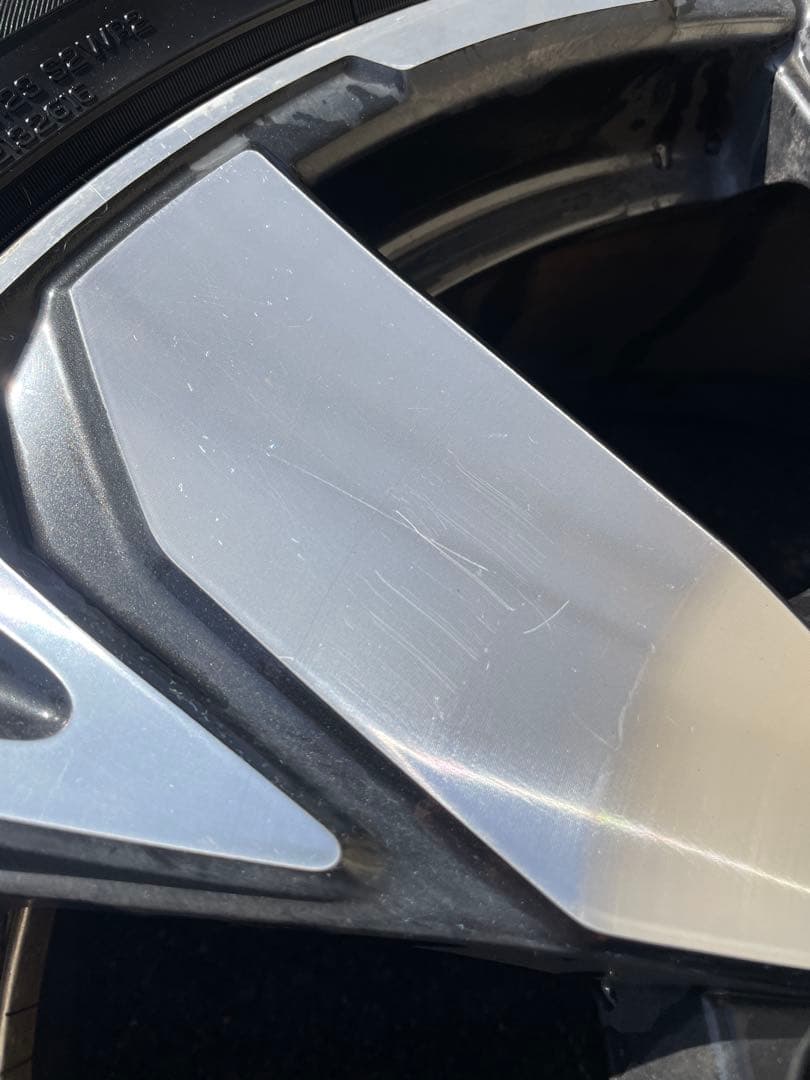 フォレスター　アドバンス ホイール・タイヤセット 18インチ、アドバンdBセット