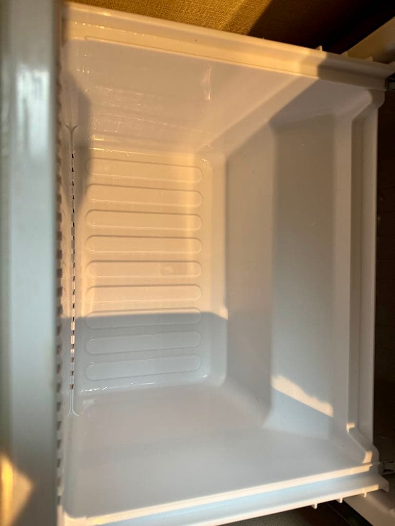 【2月12日まで】シャープ黒色冷凍冷蔵庫