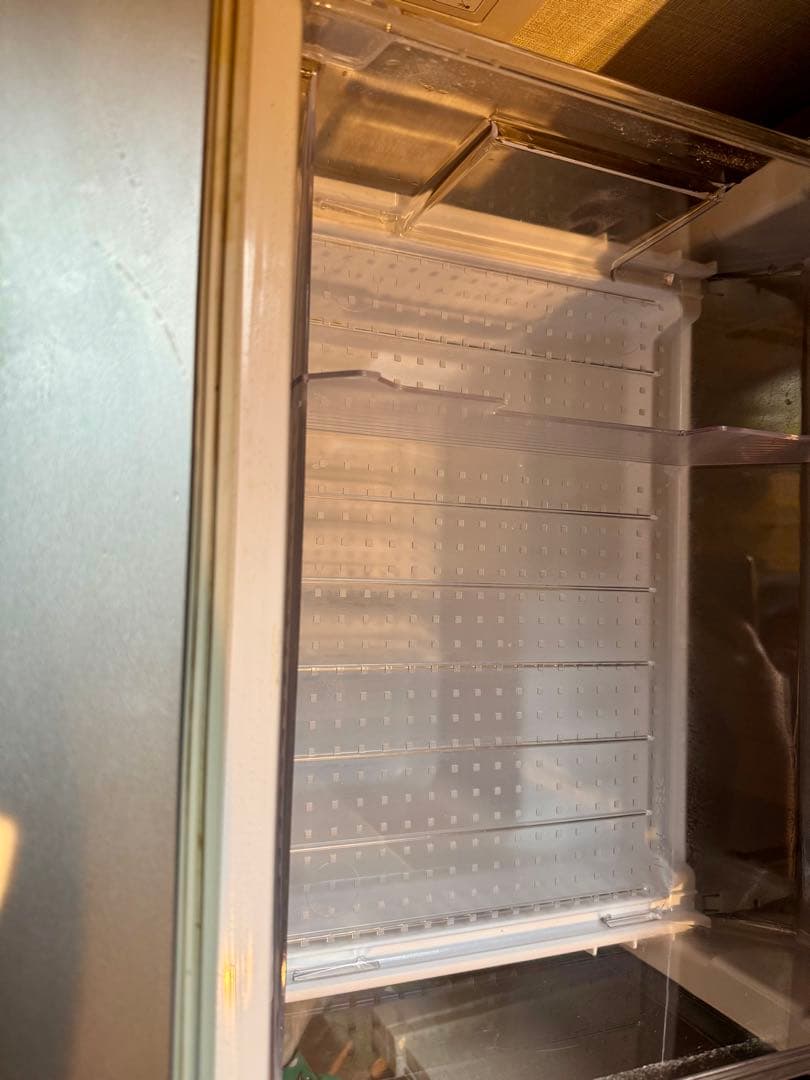 【2月12日まで】シャープ黒色冷凍冷蔵庫