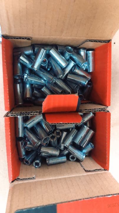 HILTI フラッシュアンカー