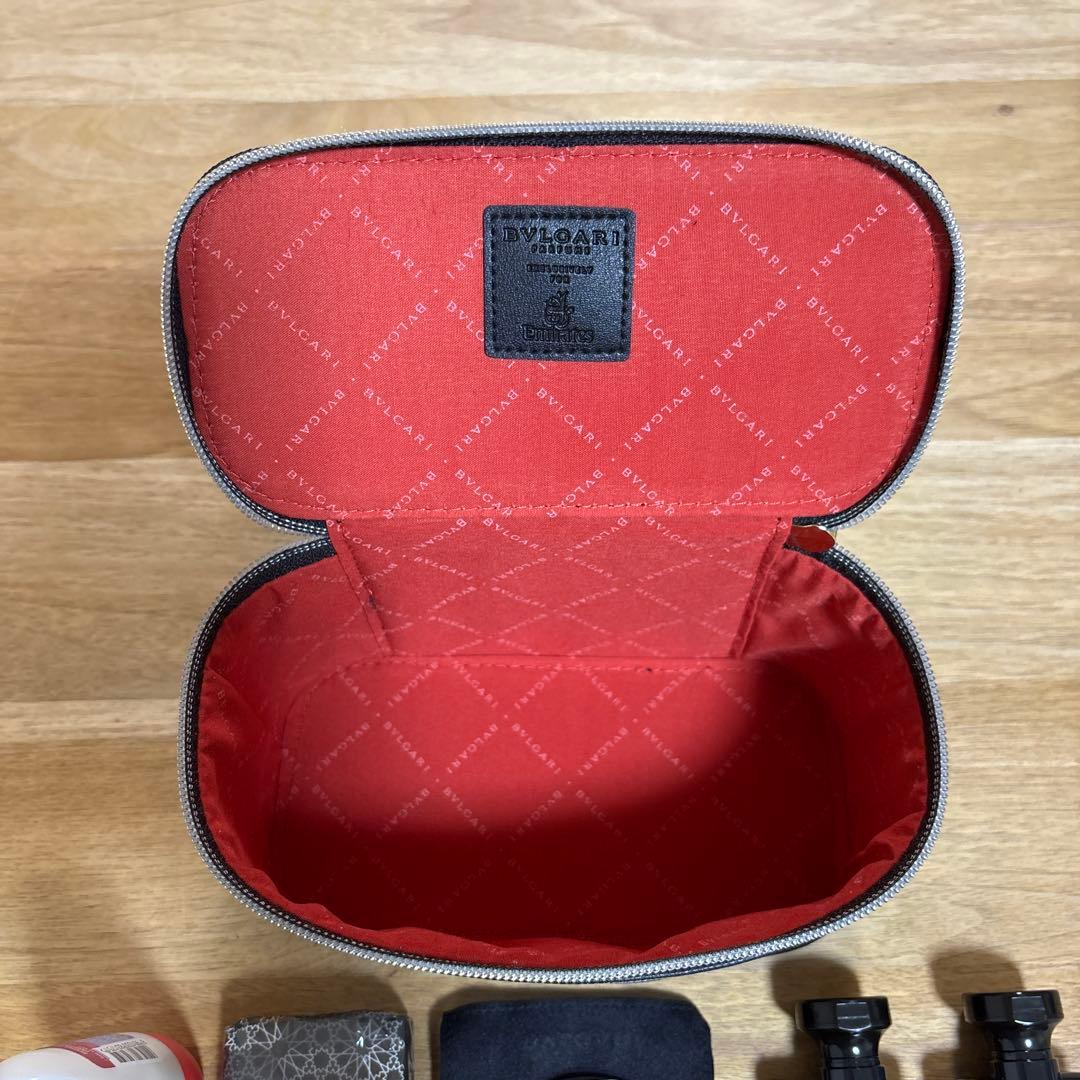 ブルガリ　アメニティポーチ　ファーストクラス　エミレーツ航空