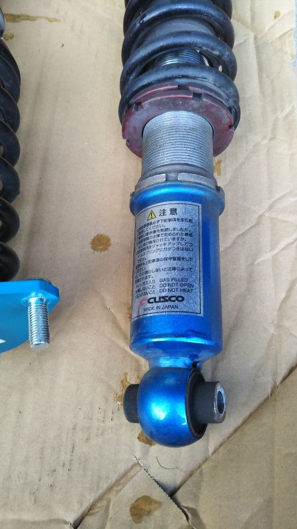 スバルレヴォーグVM系 クスコ ストリートゼロA 車高調 6A5 61N CN