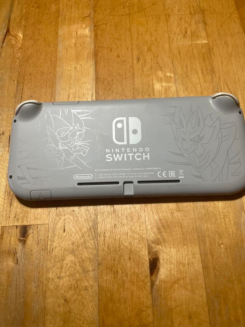 ニンテンドーSwitchライト　ジャンク品