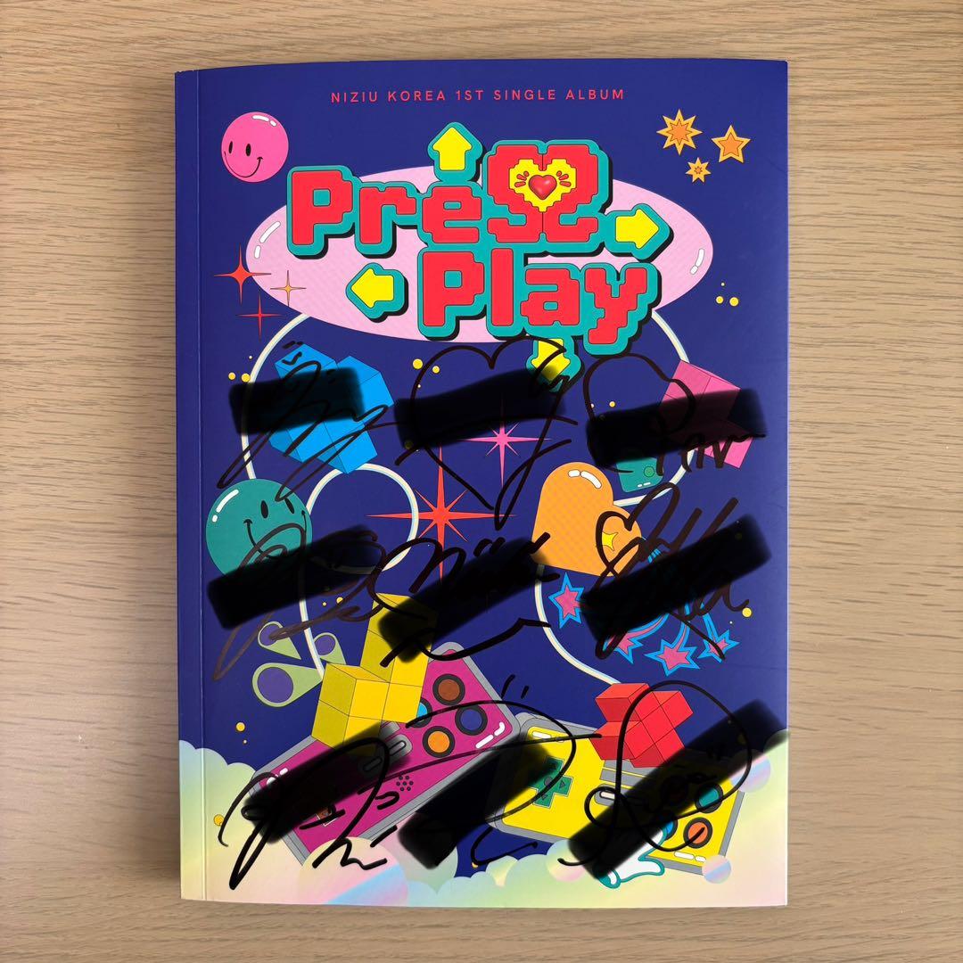 NiziU 直筆サイン入り　メンバー全員　韓国1st Single Album