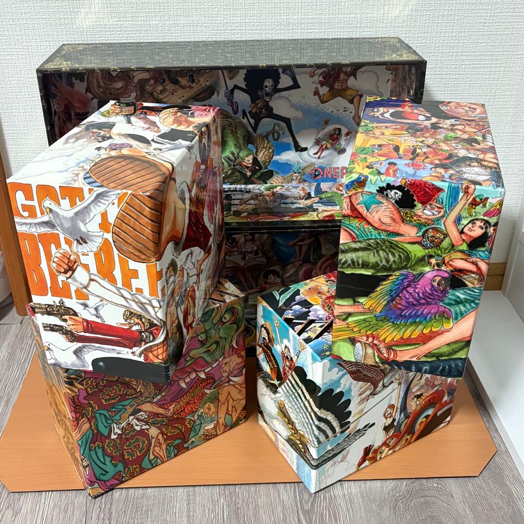 【希少】ワンピースONEPIECE全巻(1巻〜111巻) マルチ収納BOX非売品