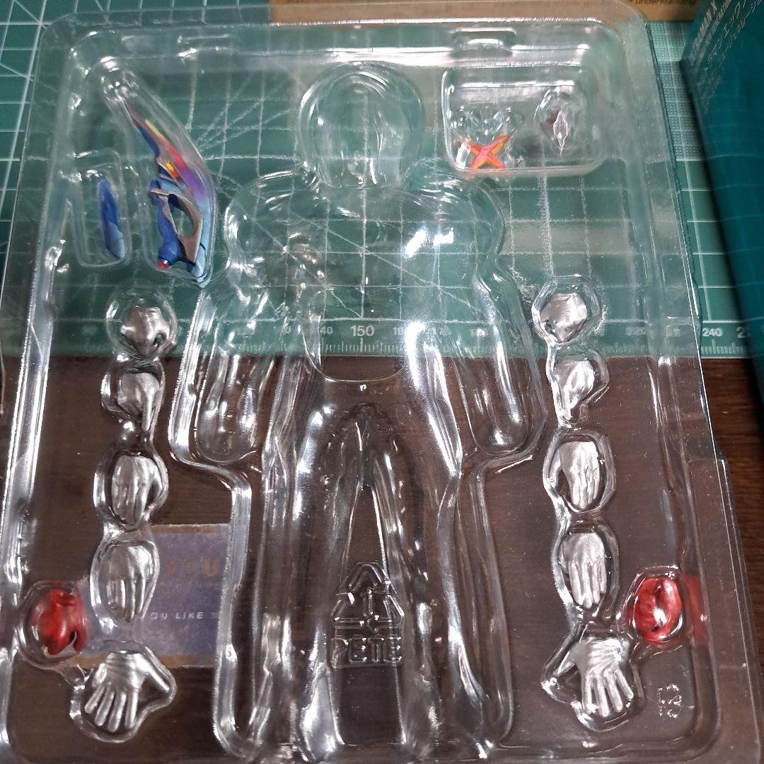 【破損あり】S.H.Figuarts　ウルトラマンエックス 3点セット売り